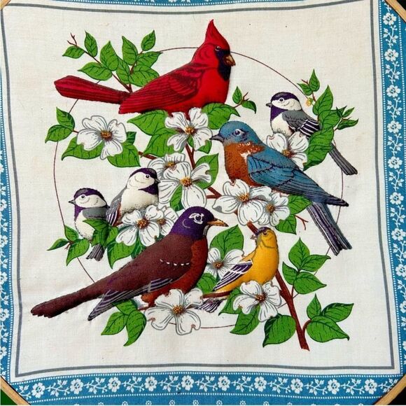 Vintage Embroidered Hoop Wheel Bird Lovers Floral Wall Hanging 3D Art Decor - Picture 3 of 7